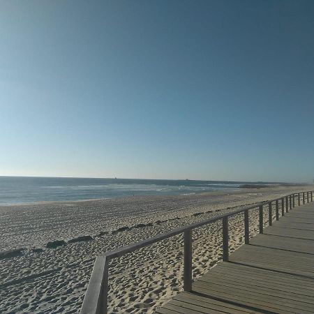 Moradia Entre O Mar E A Ria Villa Gafanha da Nazaré Buitenkant foto
